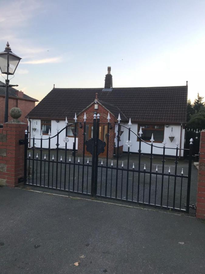 Bed and Breakfast The Bungalow Leeds  Exterior foto